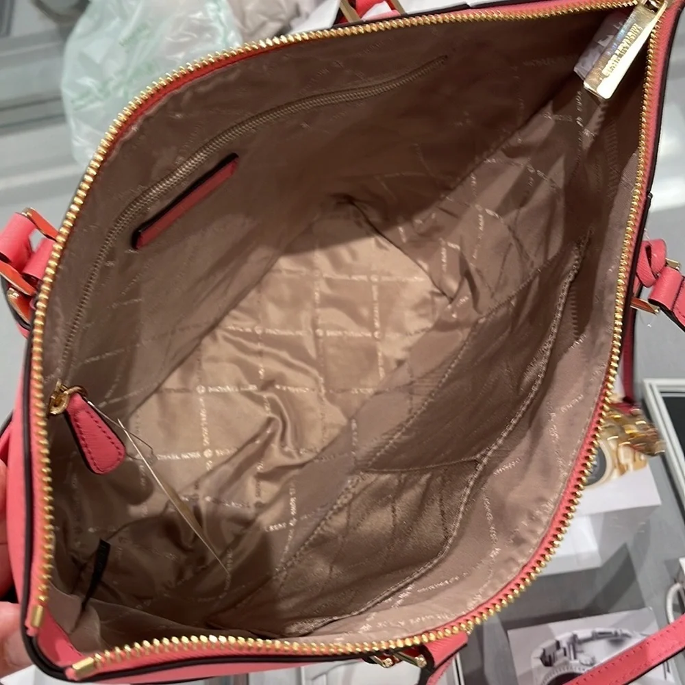 MICHAEL KORS Charlotte Large Leather Top-Zip Tote Tea Rose